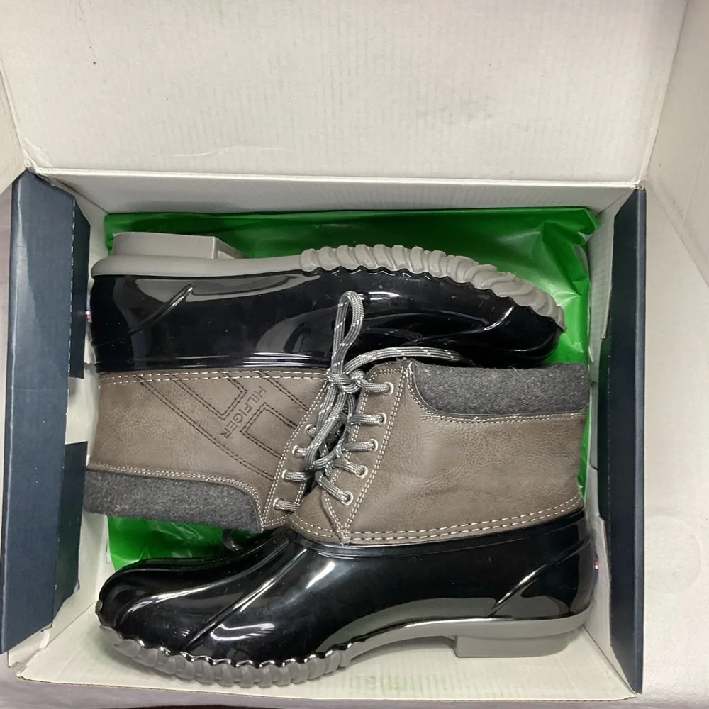 Tommy Hilfiger Womens Henree 2 Duck Boots Stylish & Comfy Size 9 Black/Gray - Picture 2 of 10